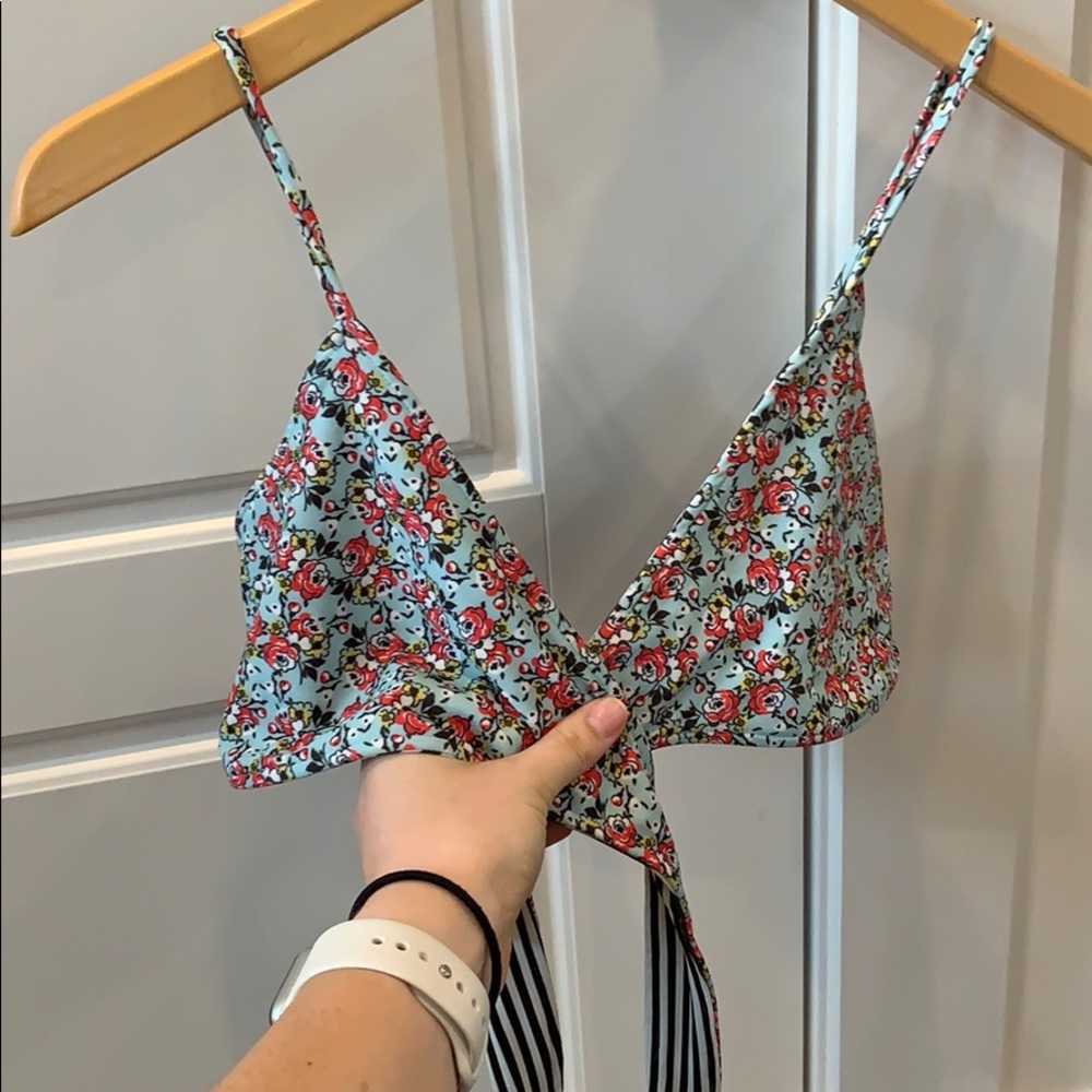 L space reversible wrap around top